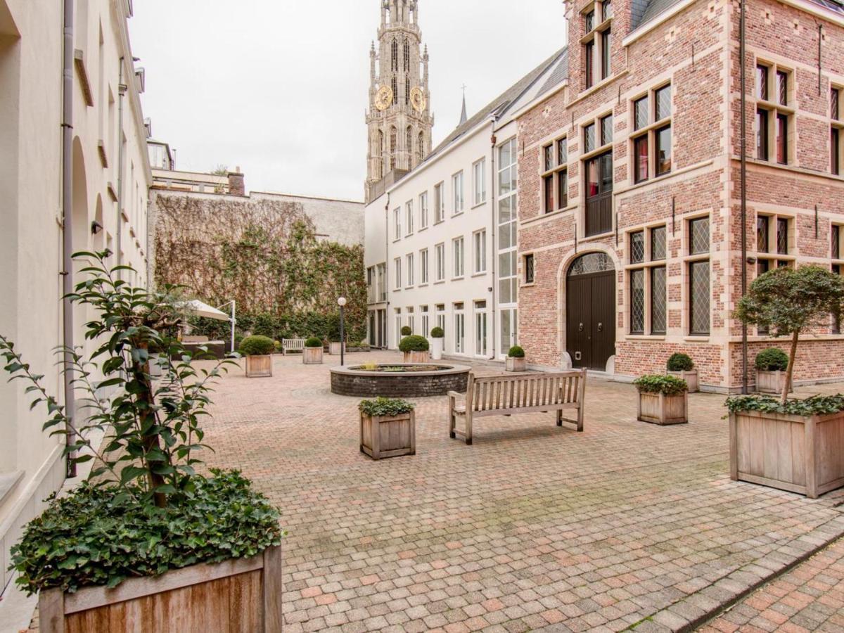 The Capital Street Lodge Antwerpen Exteriör bild