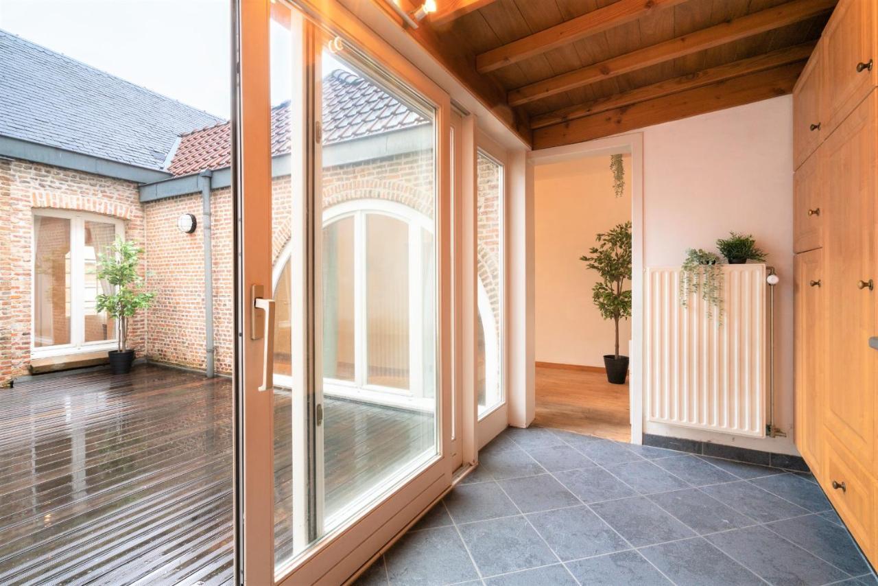 The Capital Street Lodge Antwerpen Exteriör bild